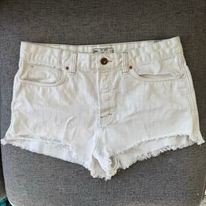 Free People‎ Shorts Women's White Loving Good Vibrations Cutoff Denim Size 31